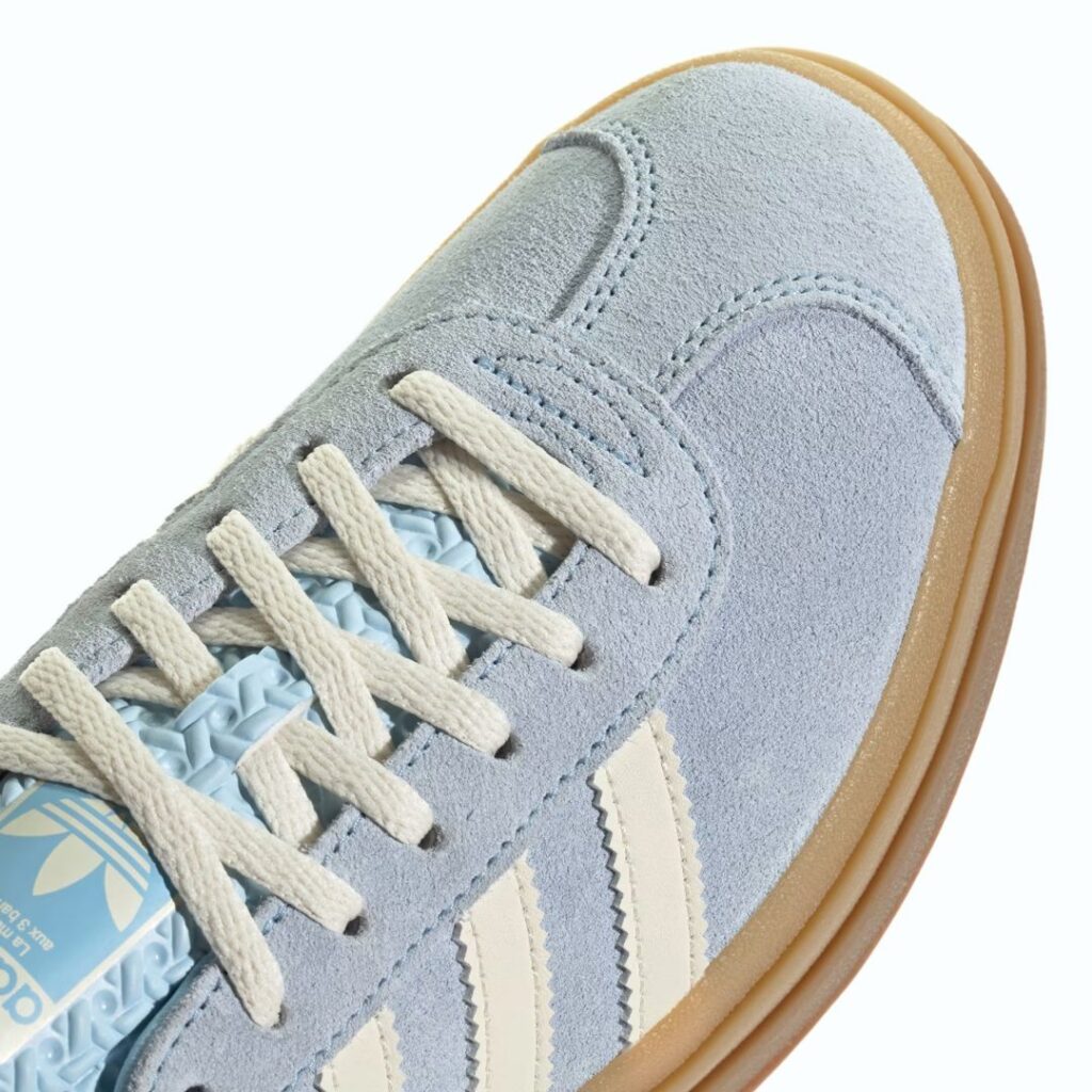 Adidas Gazelle Bold - Clear Sky/Cream White/Gold Metallic - immagine 2